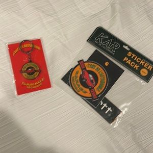 Kar L’art de automobile key chain/stickers